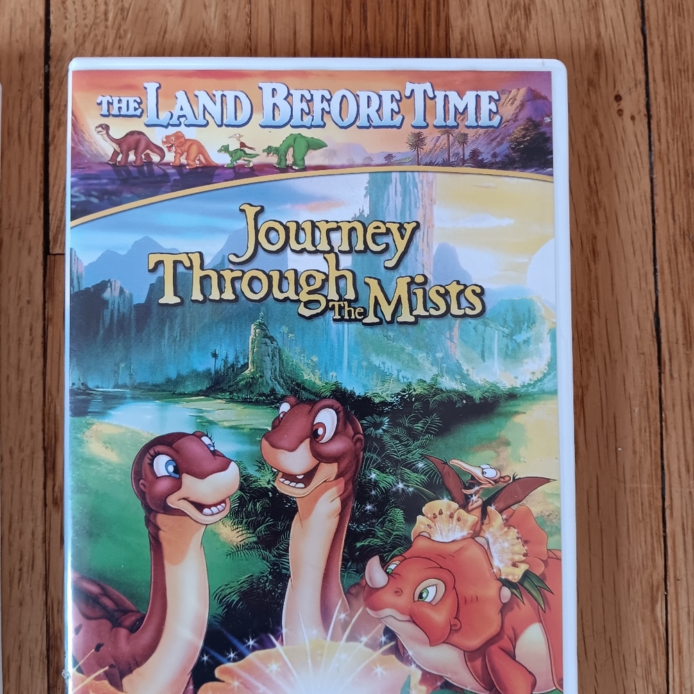The Land Before Time DVD Set - Picture 5 of 6